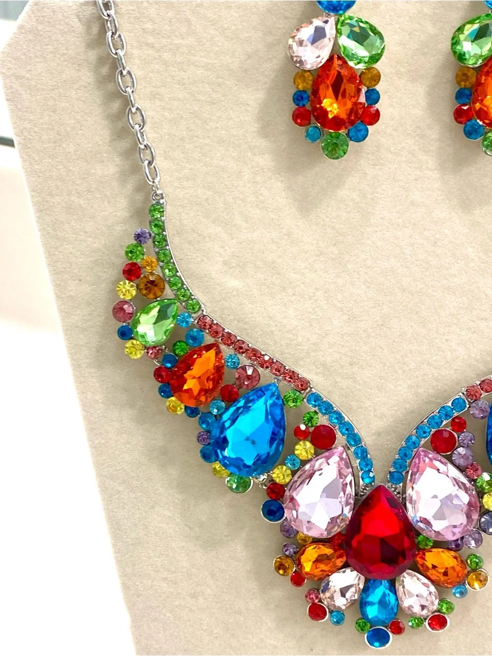 Stunning Vibrant Multicolor Crystal Statement Necklace and Earring Set